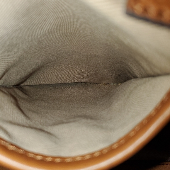 G.I.L.I Genuine Leather Satchal in Tan - Picture 11 of 16